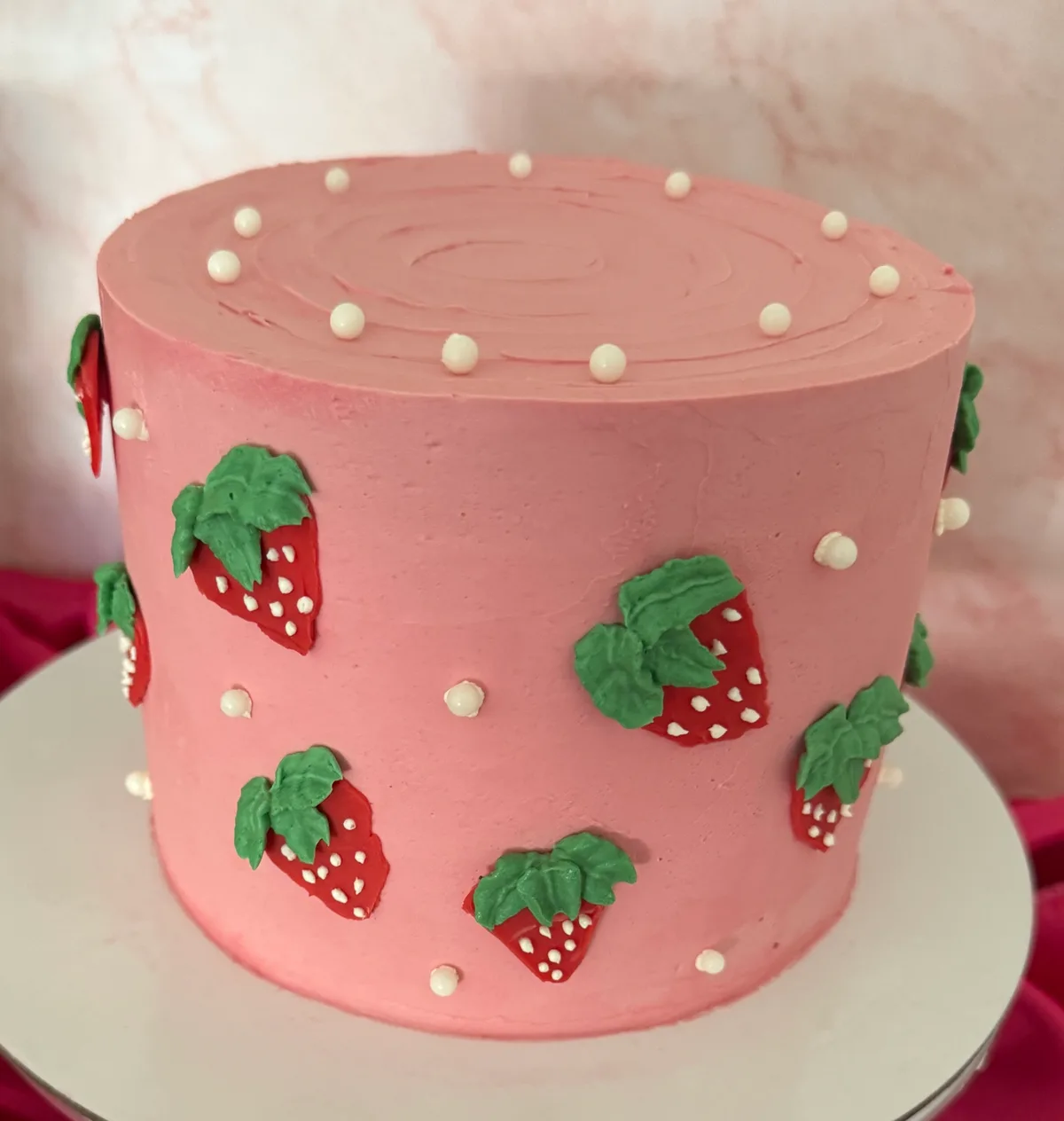 Ninho milk cream with strawberry and brigadeiro